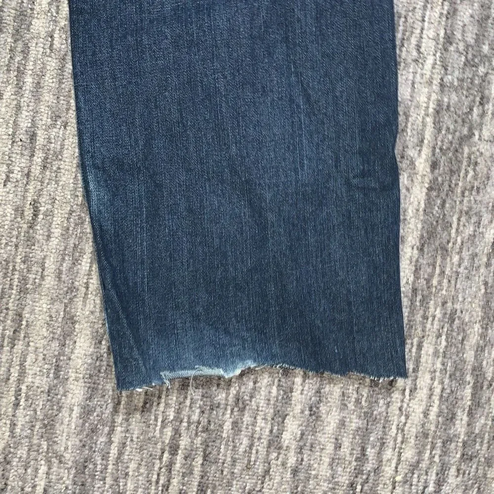 Levi's 514 Men's Size 36x32 Blue Denim Straight Leg Relaxed Jeans Cut‎ Hems